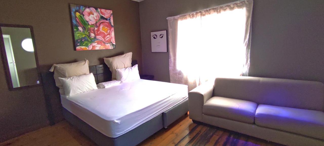 photo-secasa-guest-house-pretoria-10
