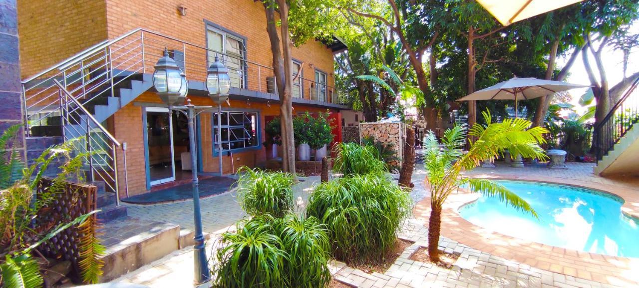 photo-secasa-guest-house-pretoria-7